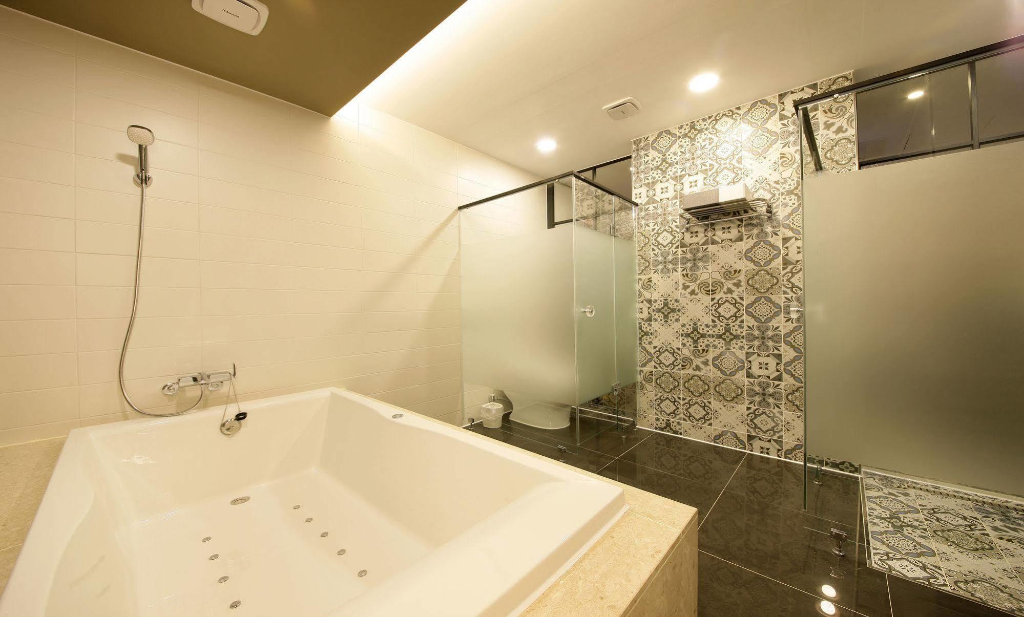 Jeonju Story Motel ภายนอก รูปภาพ
